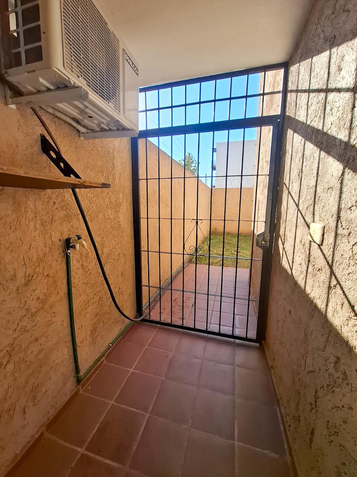 VTA DEPTO 1 DORM C PATIO - ALTO ALBERDI - MTS AV COLON