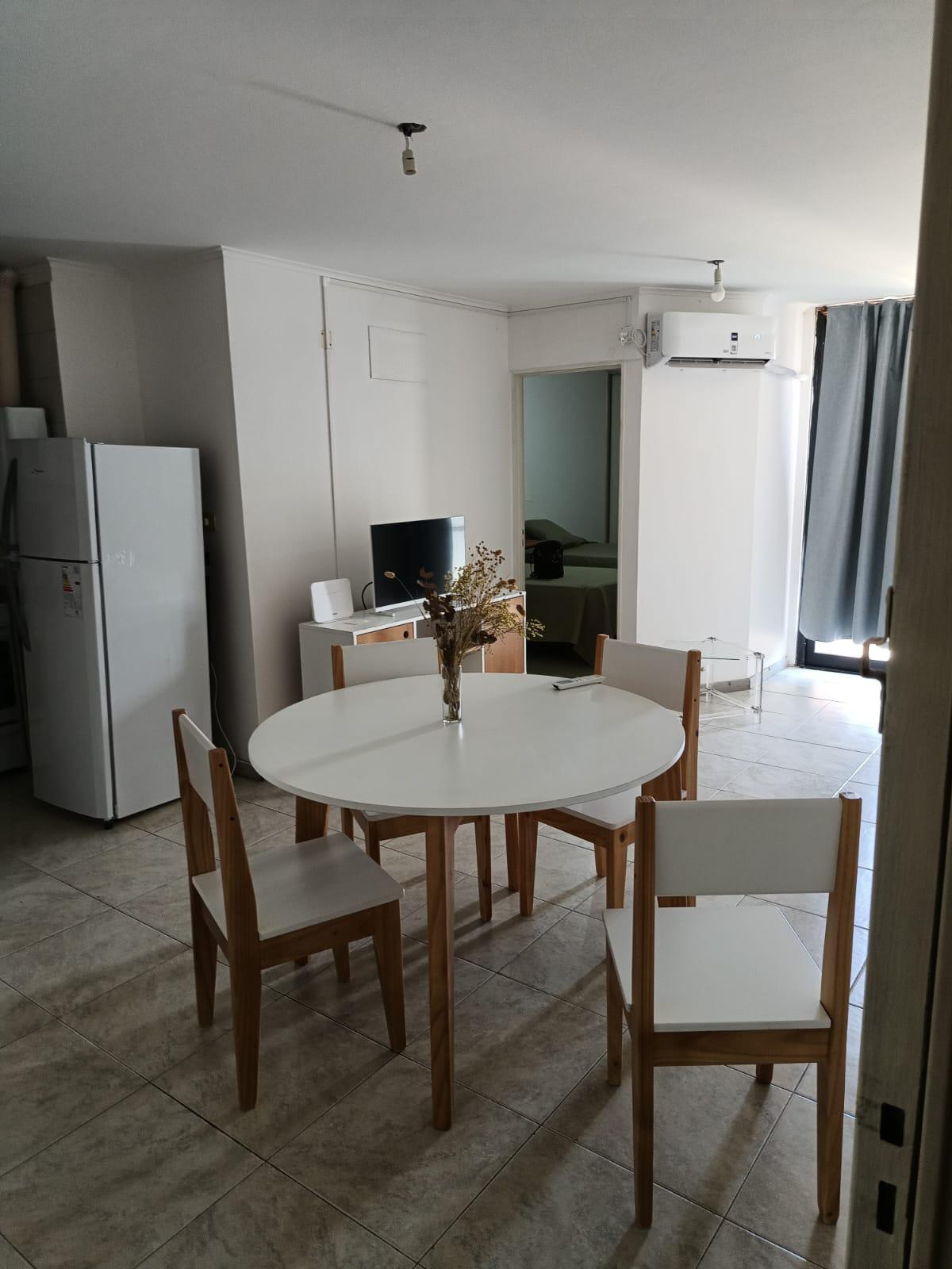 Alquiler Amoblado -  B Nueva Córdoba - Edificio SOLEADO Obispo Trejo 1134 -  6 piso B