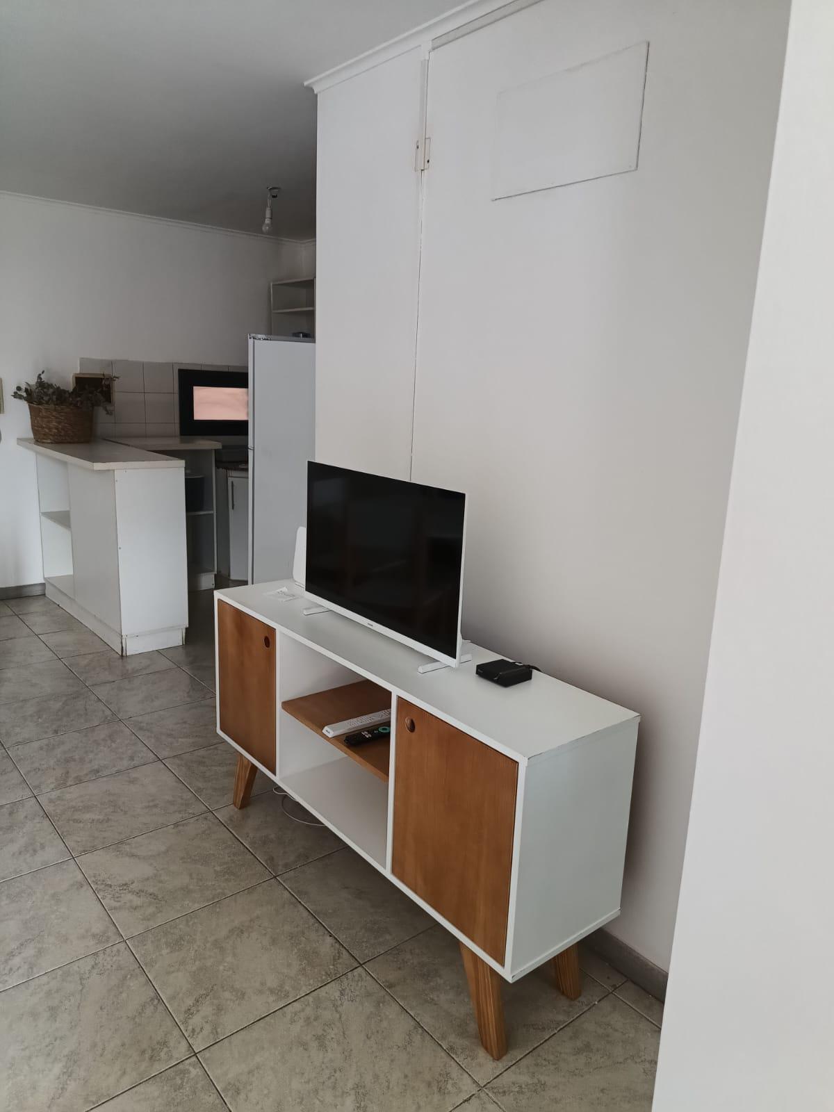 Alquiler Amoblado -  B Nueva Córdoba - Edificio SOLEADO Obispo Trejo 1134 -  6 piso B