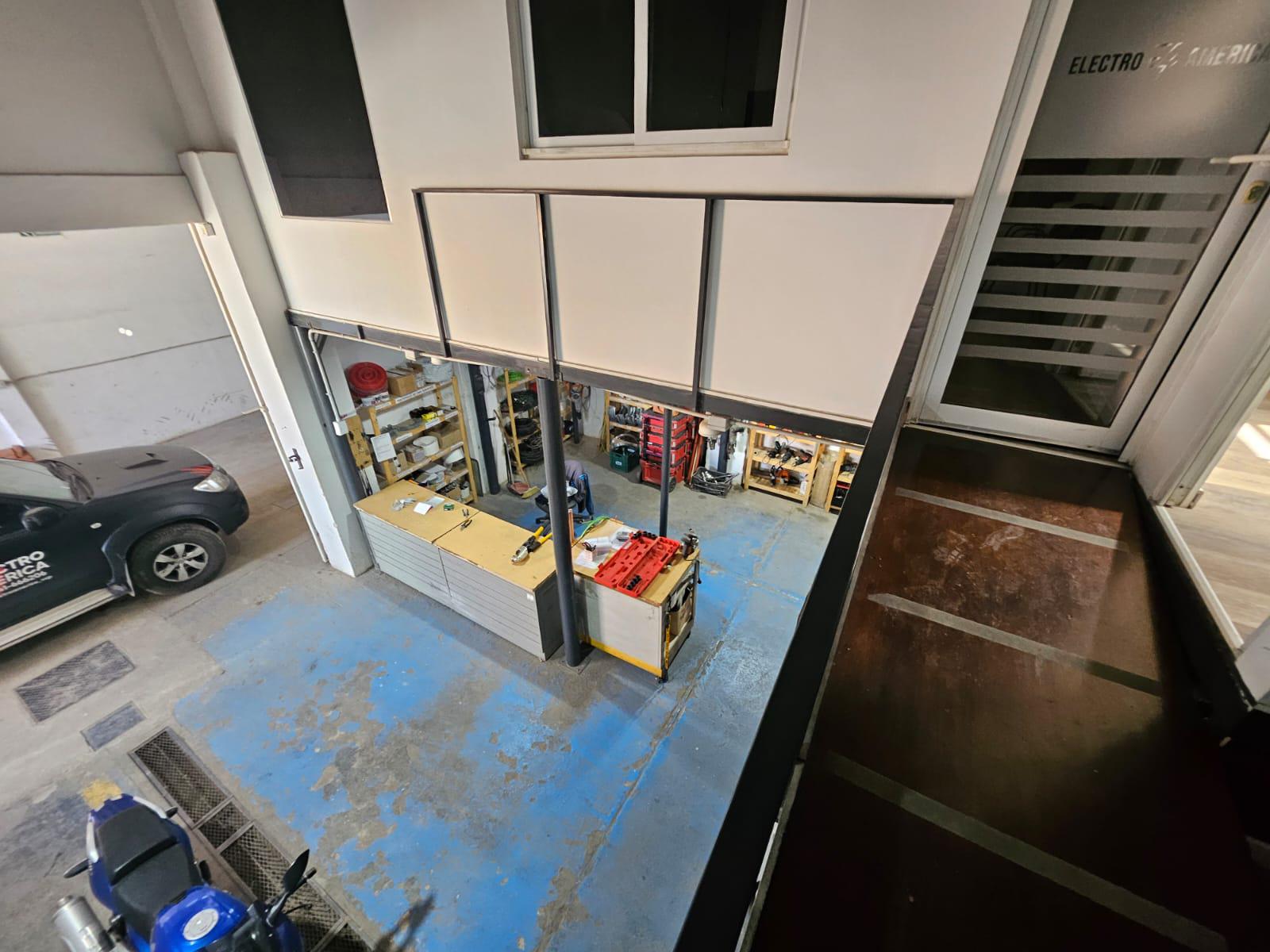 Alquiler Galpón B Crisol- a 200 mts de Av. Revolución de Mayo.