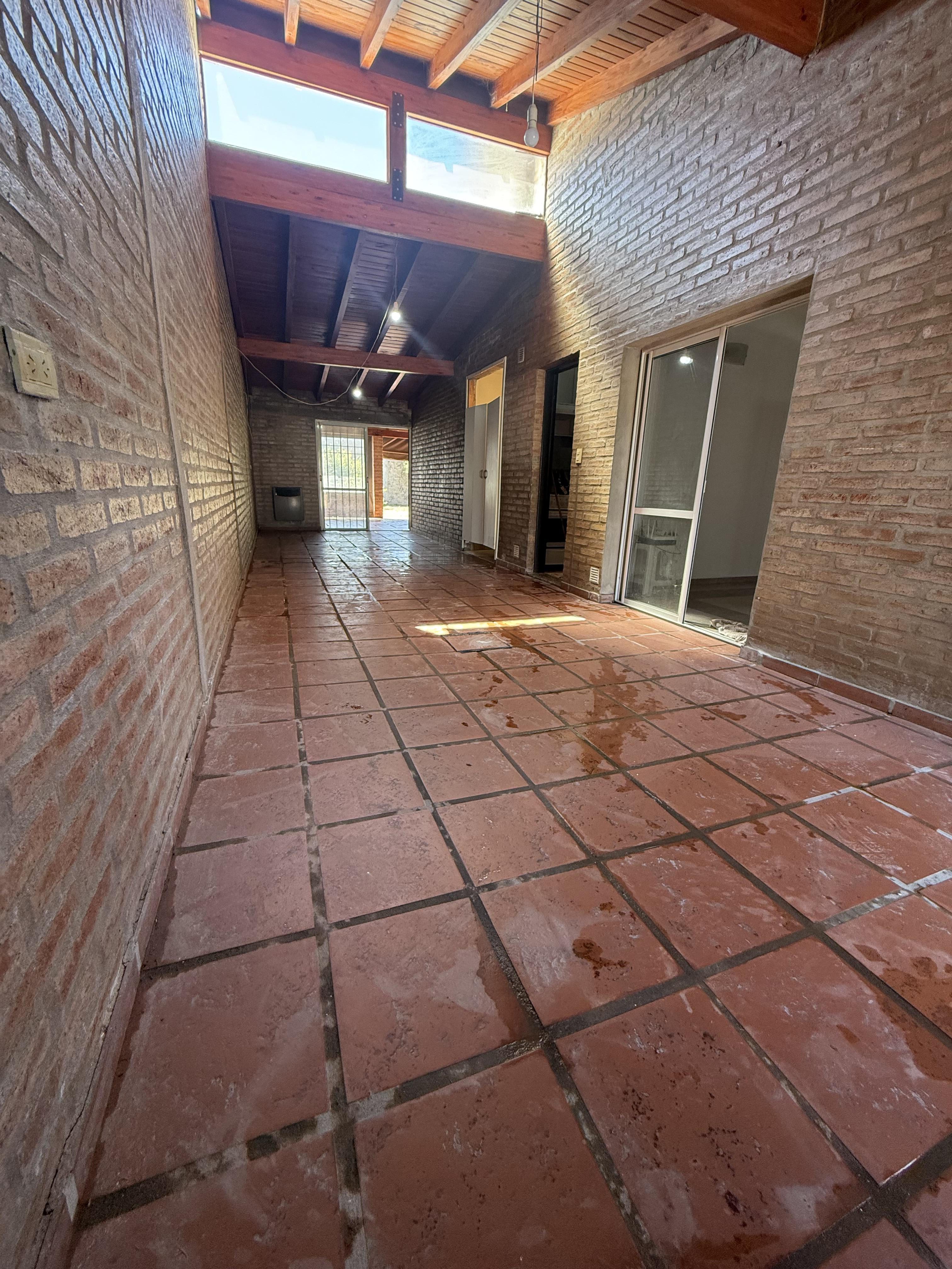 CASA EN VENTA 3DOR UNICA IMPECABLE PATIO ENORME A CDRAS HOGAR SAN CAMILO B LOS BOULEVARES