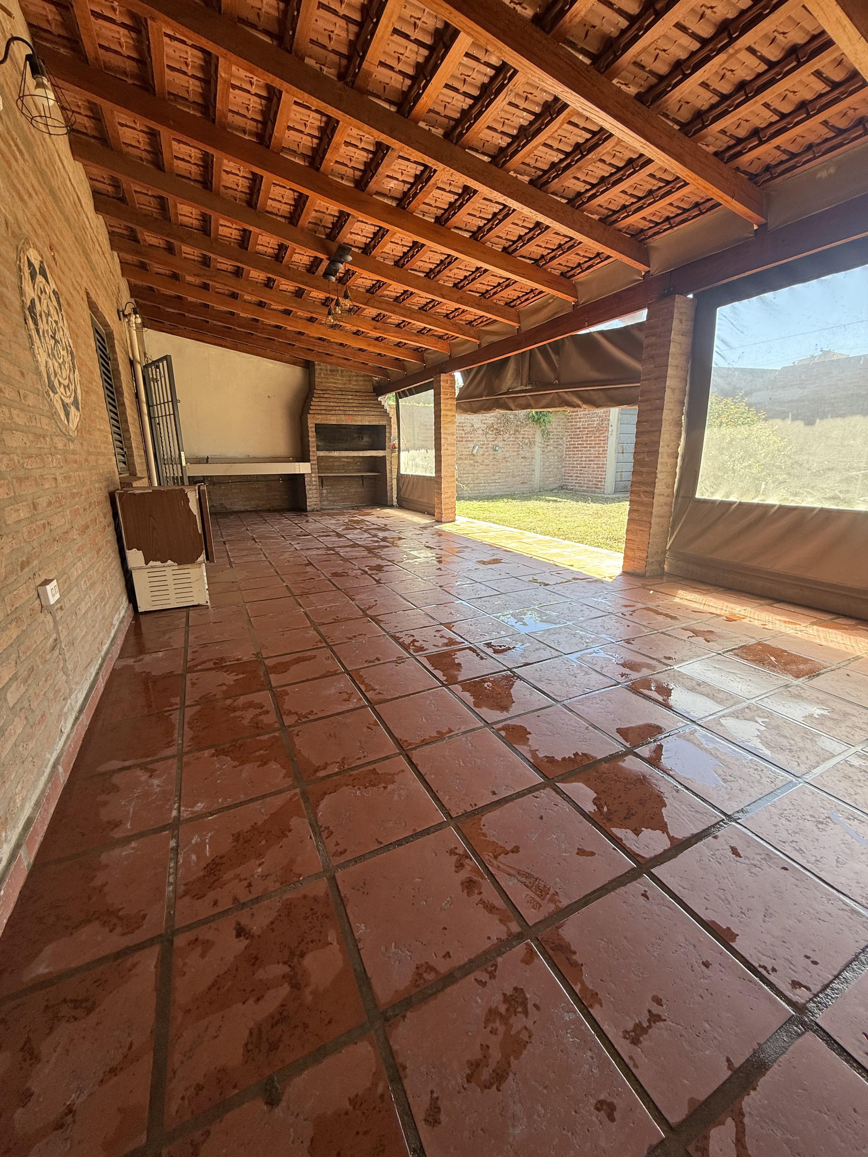 CASA EN VENTA 3DOR UNICA IMPECABLE PATIO ENORME A CDRAS HOGAR SAN CAMILO B LOS BOULEVARES