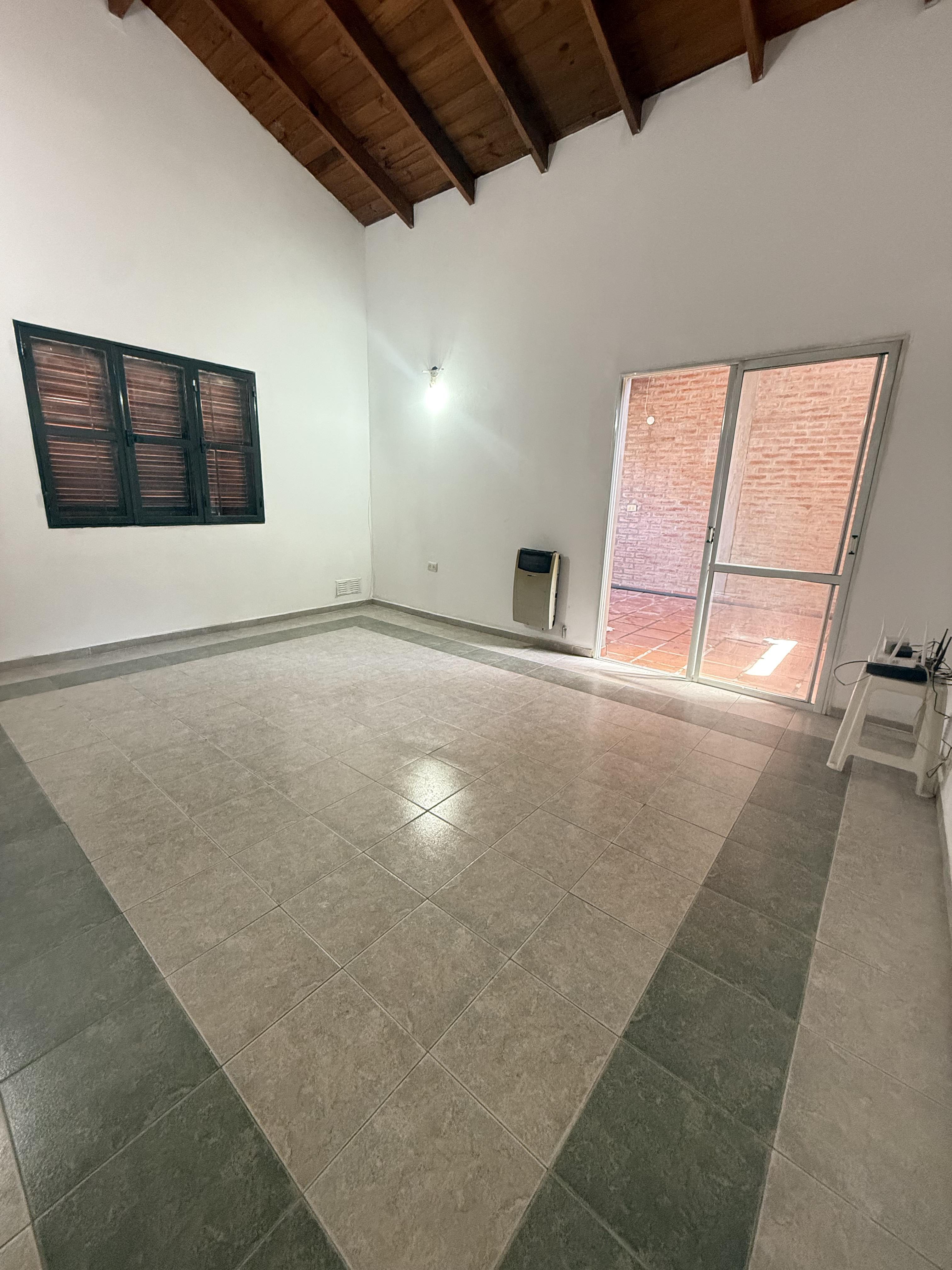 CASA EN VENTA 3DOR UNICA IMPECABLE PATIO ENORME A CDRAS HOGAR SAN CAMILO B LOS BOULEVARES