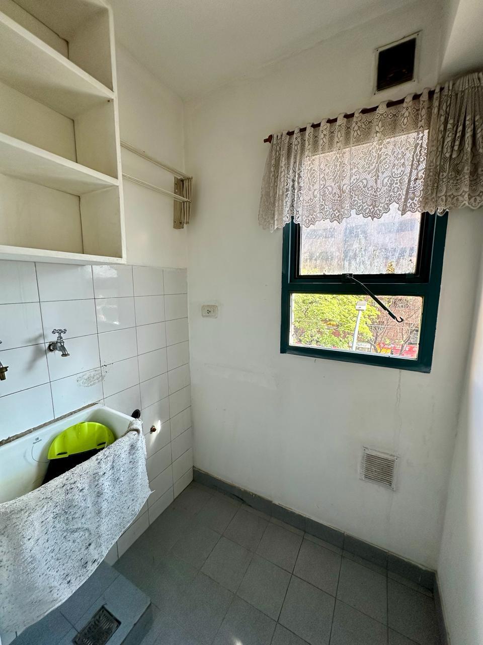 VENTA DEPARTAMENTO CÉNTRICO