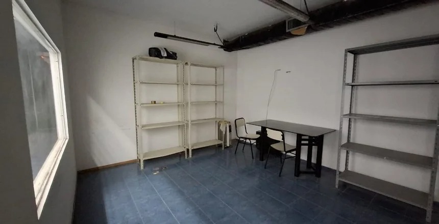 VENTA LOCAL COMERCIAL CÉNTRICO