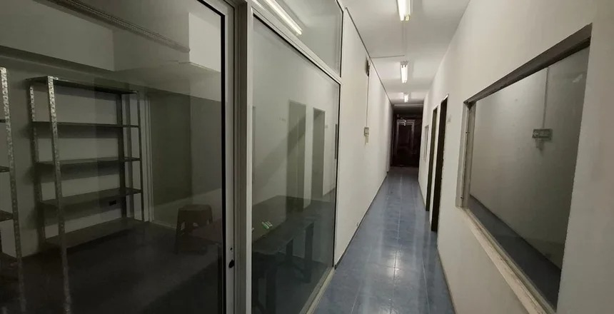 VENTA LOCAL COMERCIAL CÉNTRICO