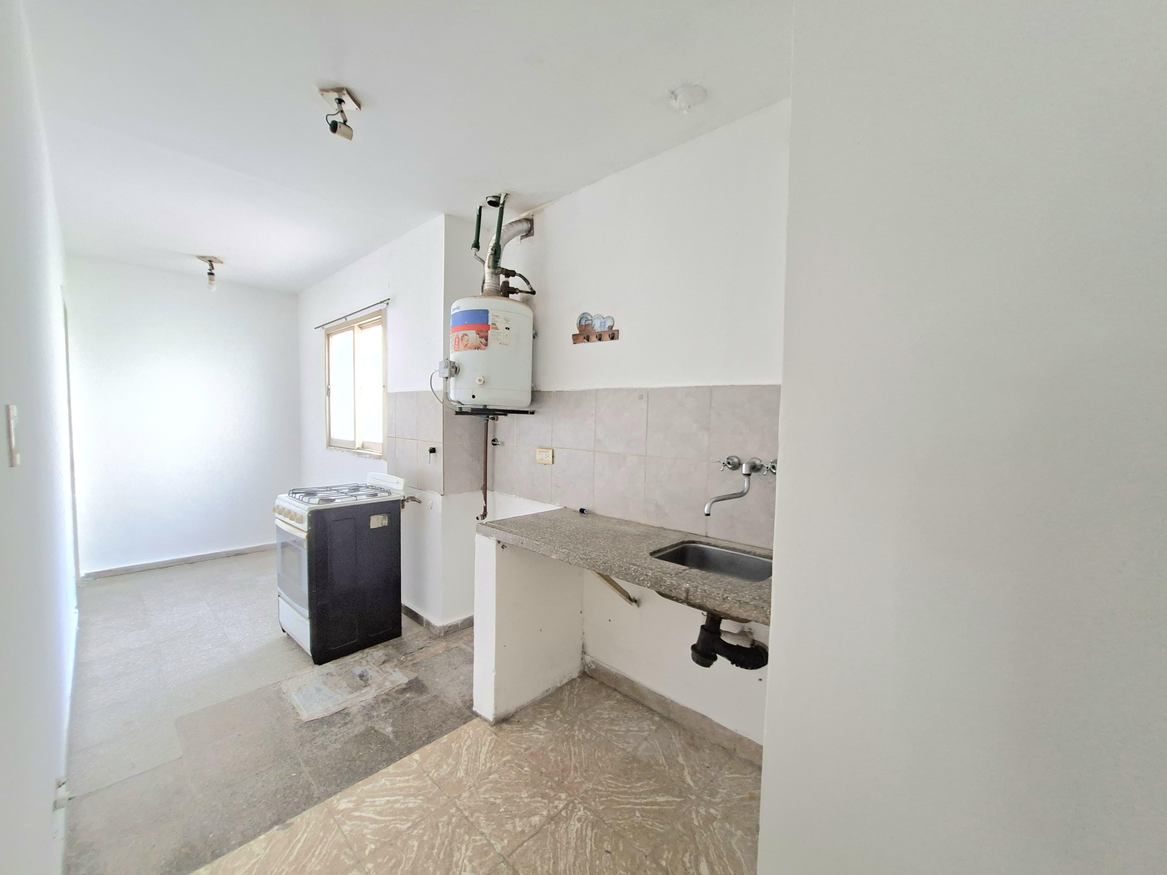 ALQUILER DPTO 1 DORMITORIO Bo LOS PLATANOS