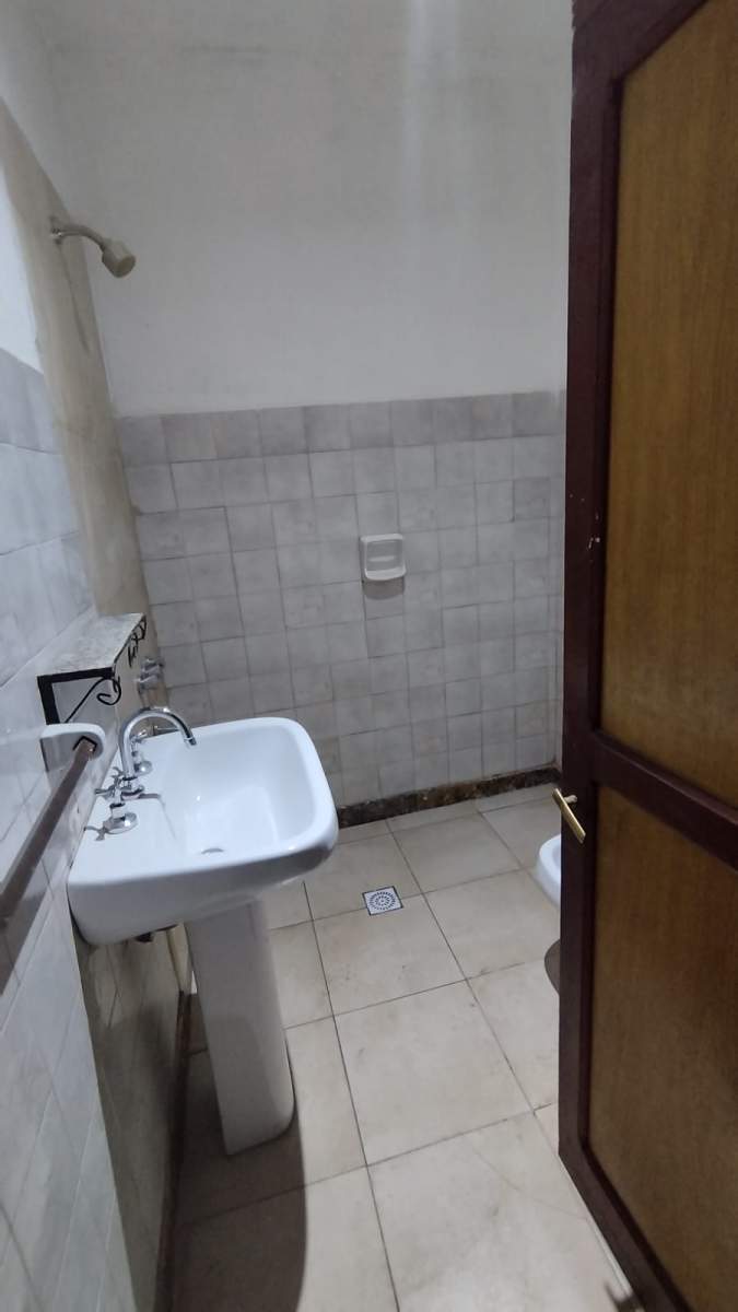 Casa de 3 Dor. con amplio terreno  en Venta- Villa de Soto- Córdoba