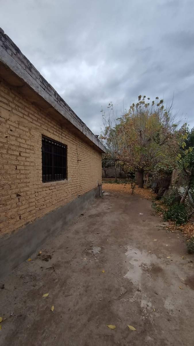 Casa de 3 Dor. con amplio terreno  en Venta- Villa de Soto- Córdoba