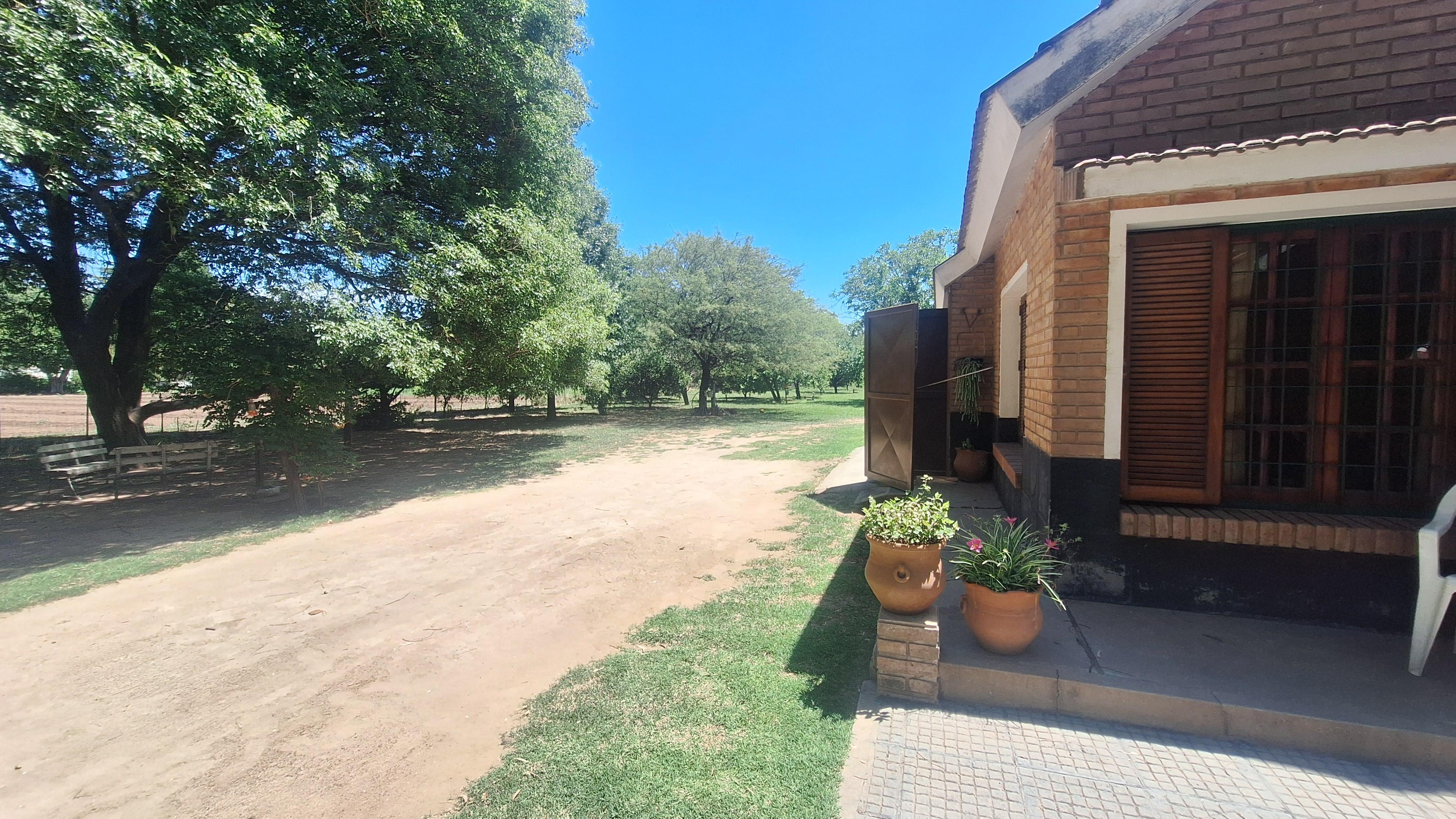 Venta Casa Quinta  5 dorm 3 cocheras