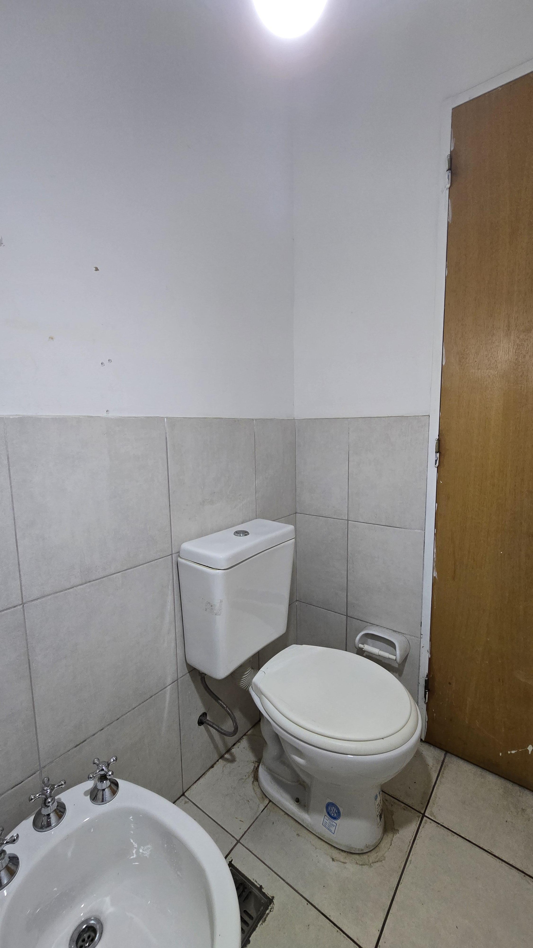 Oficina Amplia con Recepción  Ideal Uso Educativo o Profesional