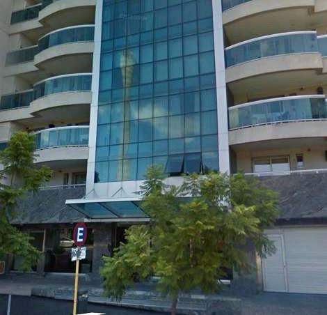 NVA CORDOBA: OBISPO SALGUERO 826 FRENTE AL PARQUE SARMIENTO SEMIPISO DE 3 DOR CCOCHERA  Y AMENITIES