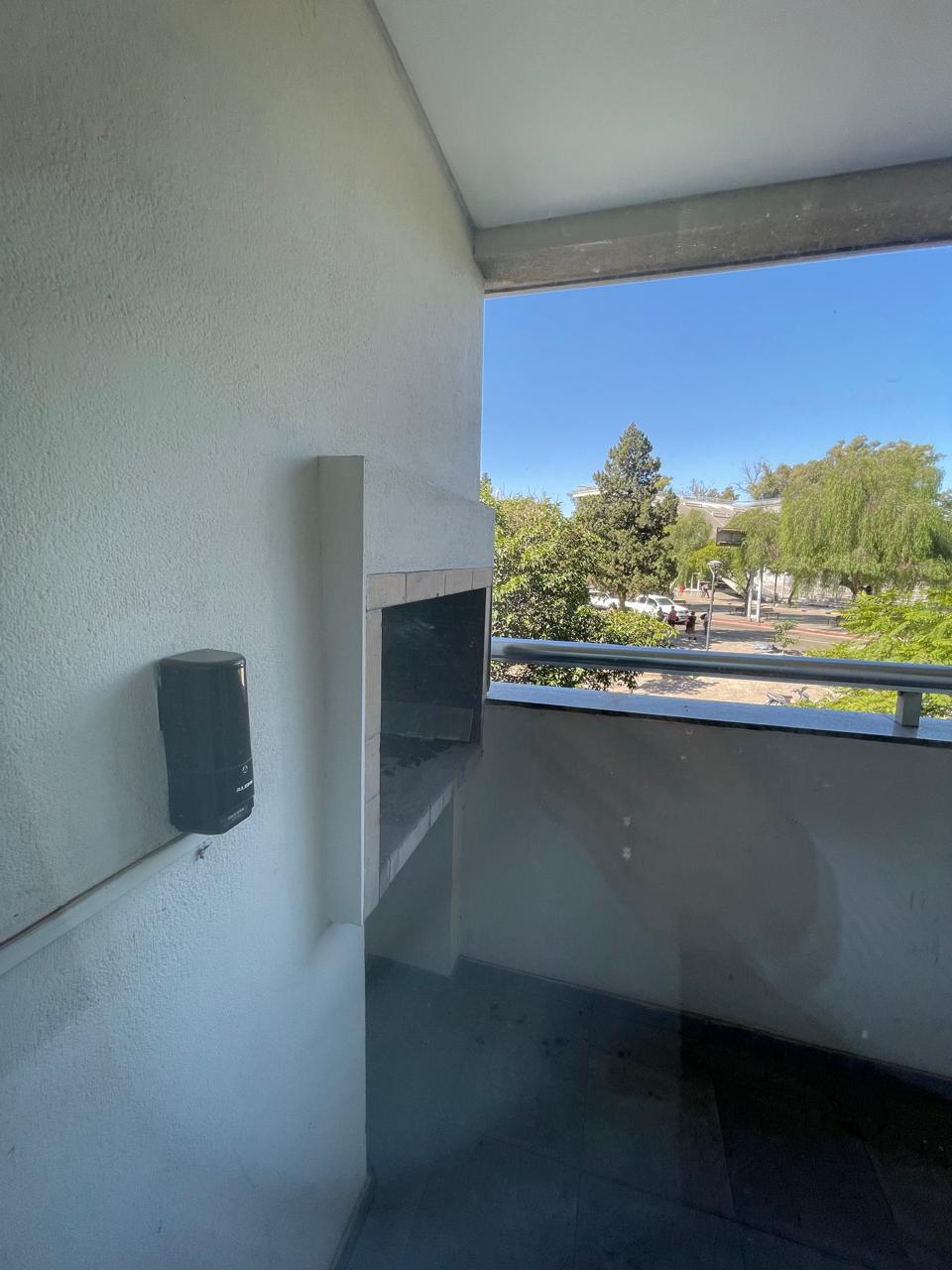 NVA CORDOBA: OBISPO SALGUERO 826 FRENTE AL PARQUE SARMIENTO SEMIPISO DE 3 DOR CCOCHERA  Y AMENITIES