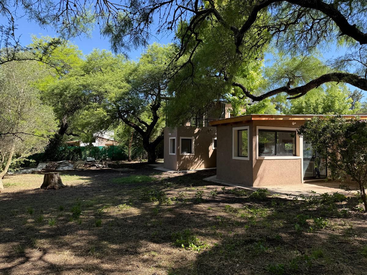 Casa en Venta en Cabana  A estrenar