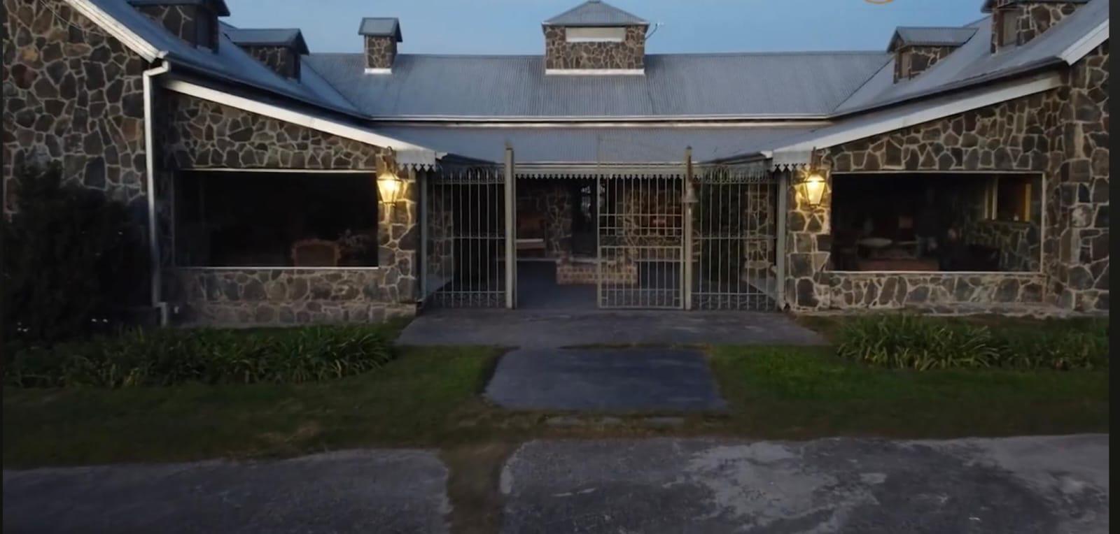 Exclusiva Casa en Alquiler 3 dormitorios en Estancia Causana