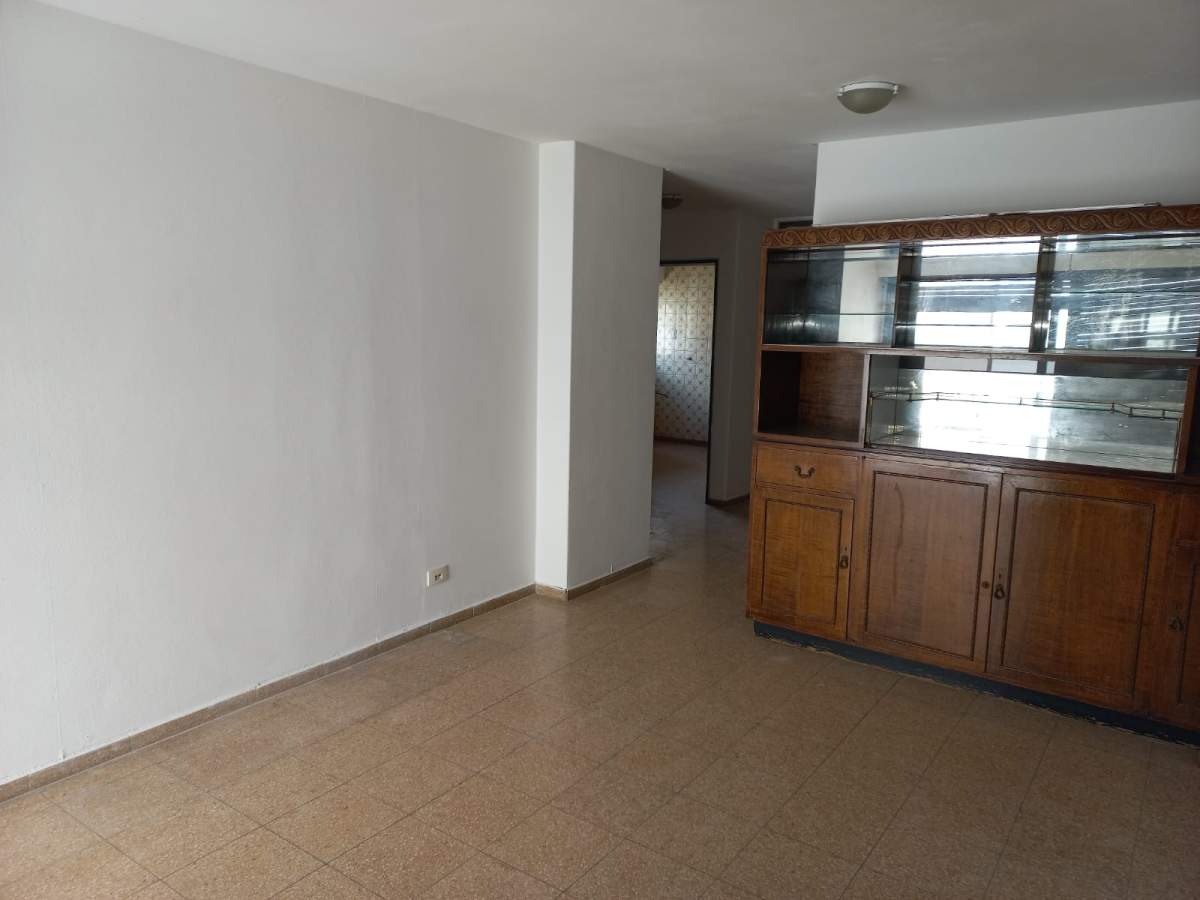 DPTO ALQUILER, 1 DORM CBALCÓN, URQUIZA 184 OPCION COCHERA