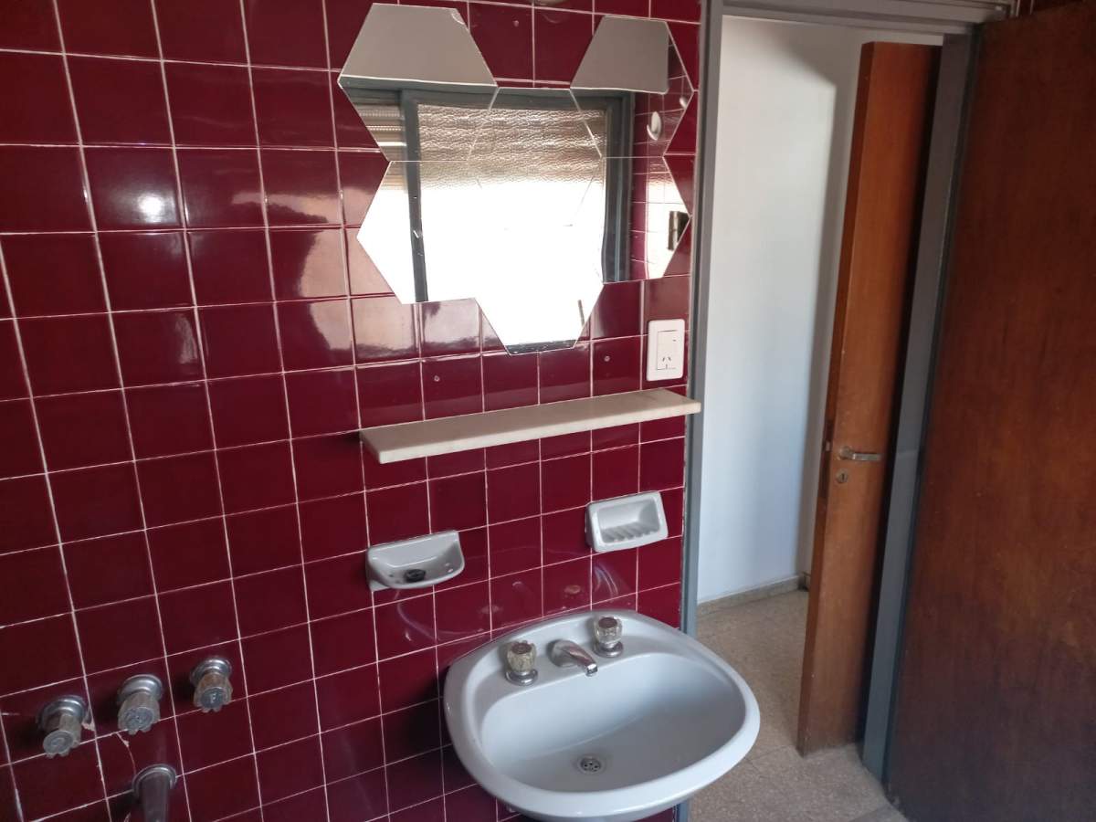 DPTO ALQUILER, 1 DORM CBALCÓN, URQUIZA 184 OPCION COCHERA