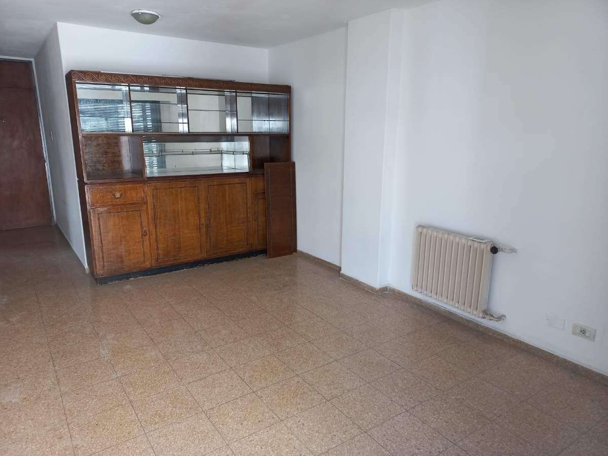 DPTO ALQUILER, 1 DORM CBALCÓN, URQUIZA 184 OPCION COCHERA