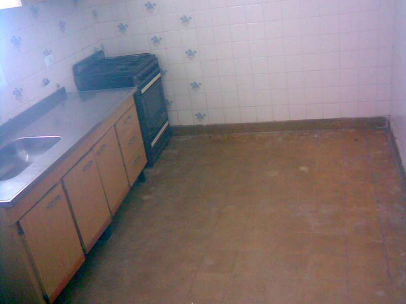 CASA EN ALQUILER INTERNA BV LOS GRANADEROS 2218 1 DORMITORIOS