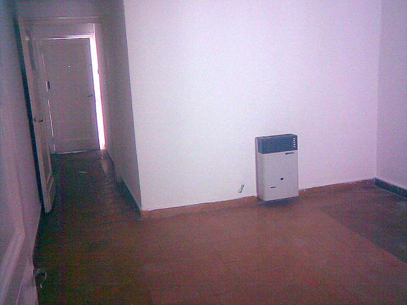 CASA EN ALQUILER INTERNA BV LOS GRANADEROS 2218 1 DORMITORIOS