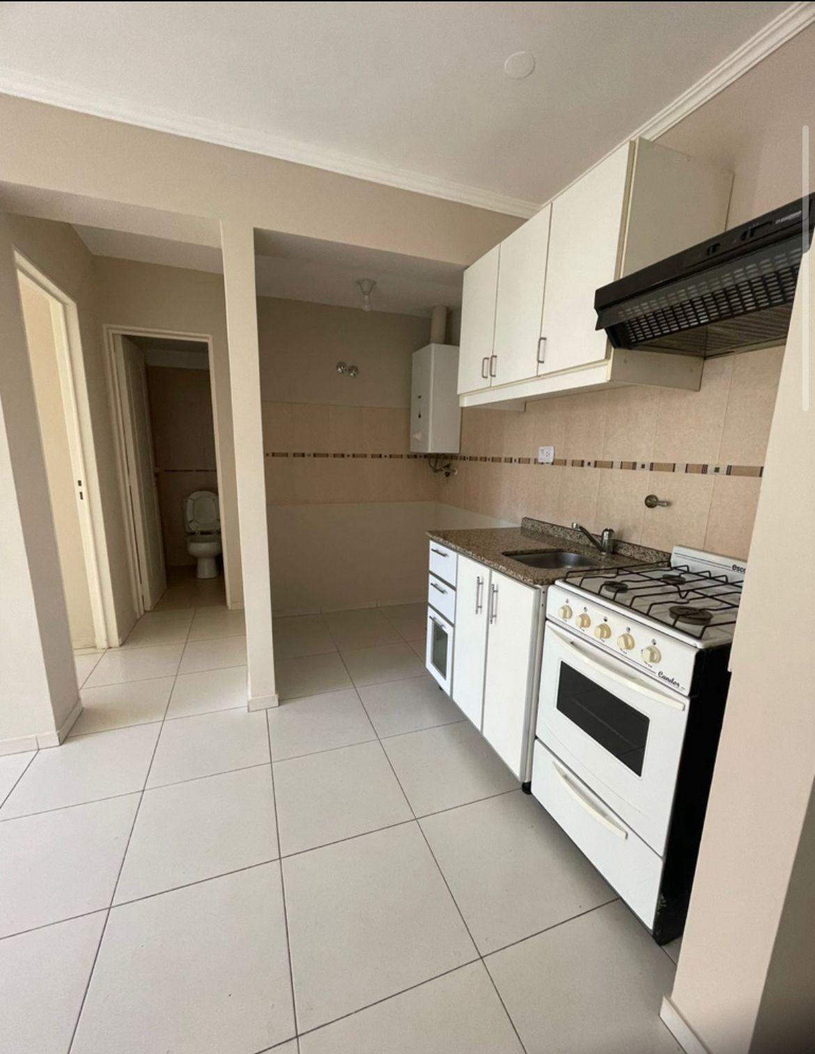 ALQUILO DEPTO 1 DORMITORIO C BALCÓN