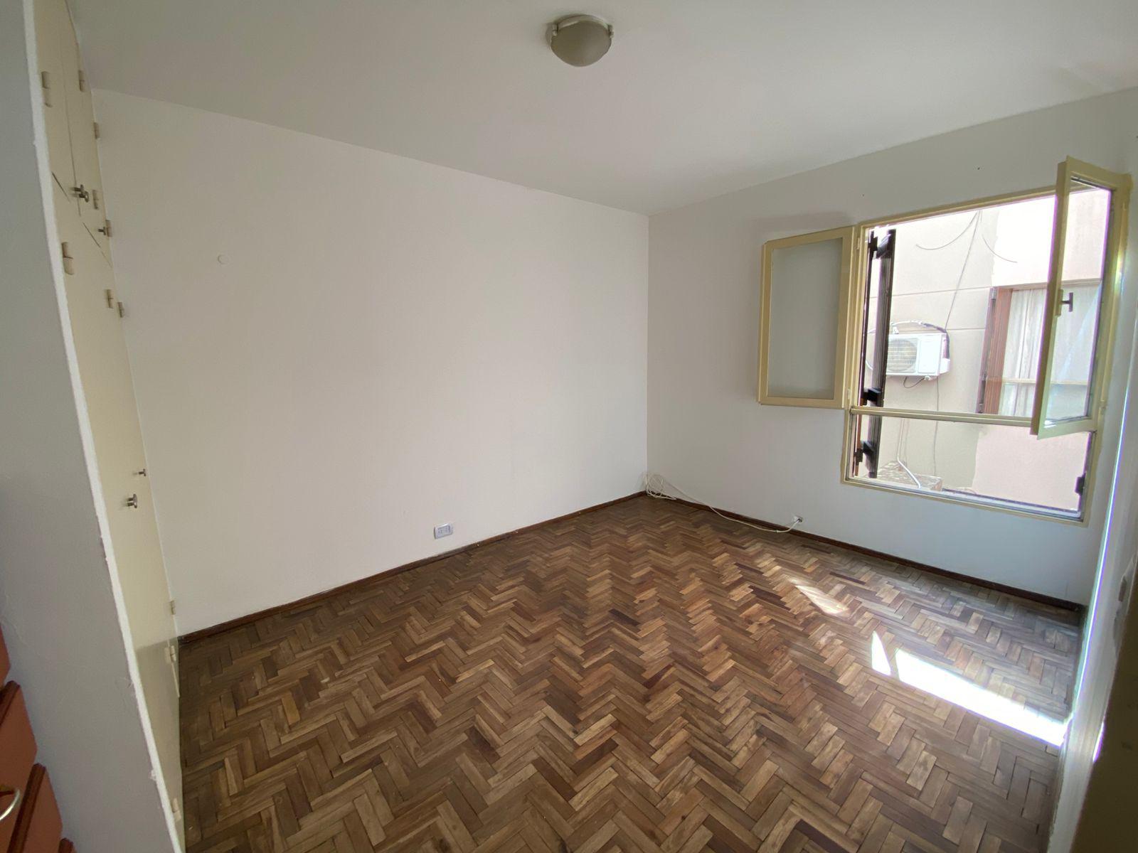 ALQUILER-CENTRO-1 DORM-TIPO DUPLEX-PLANTA BAJA CON PATIO