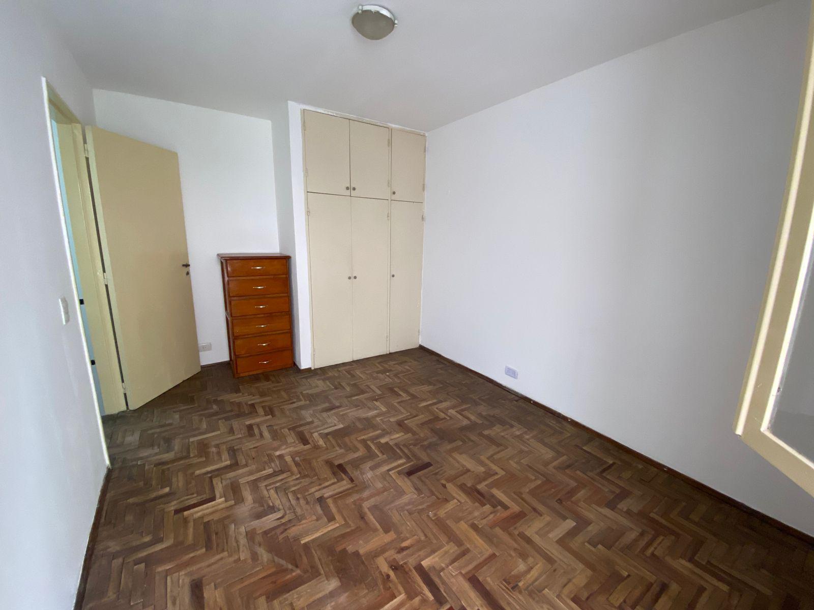 ALQUILER-CENTRO-1 DORM-TIPO DUPLEX-PLANTA BAJA CON PATIO