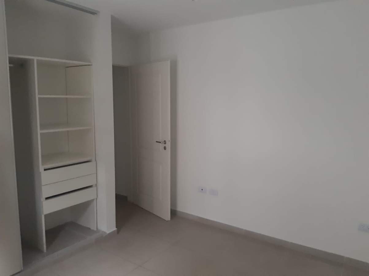 1  Dor. Mas Escritorio- Balcón con asador . Terraza c Pileta - B Cofico