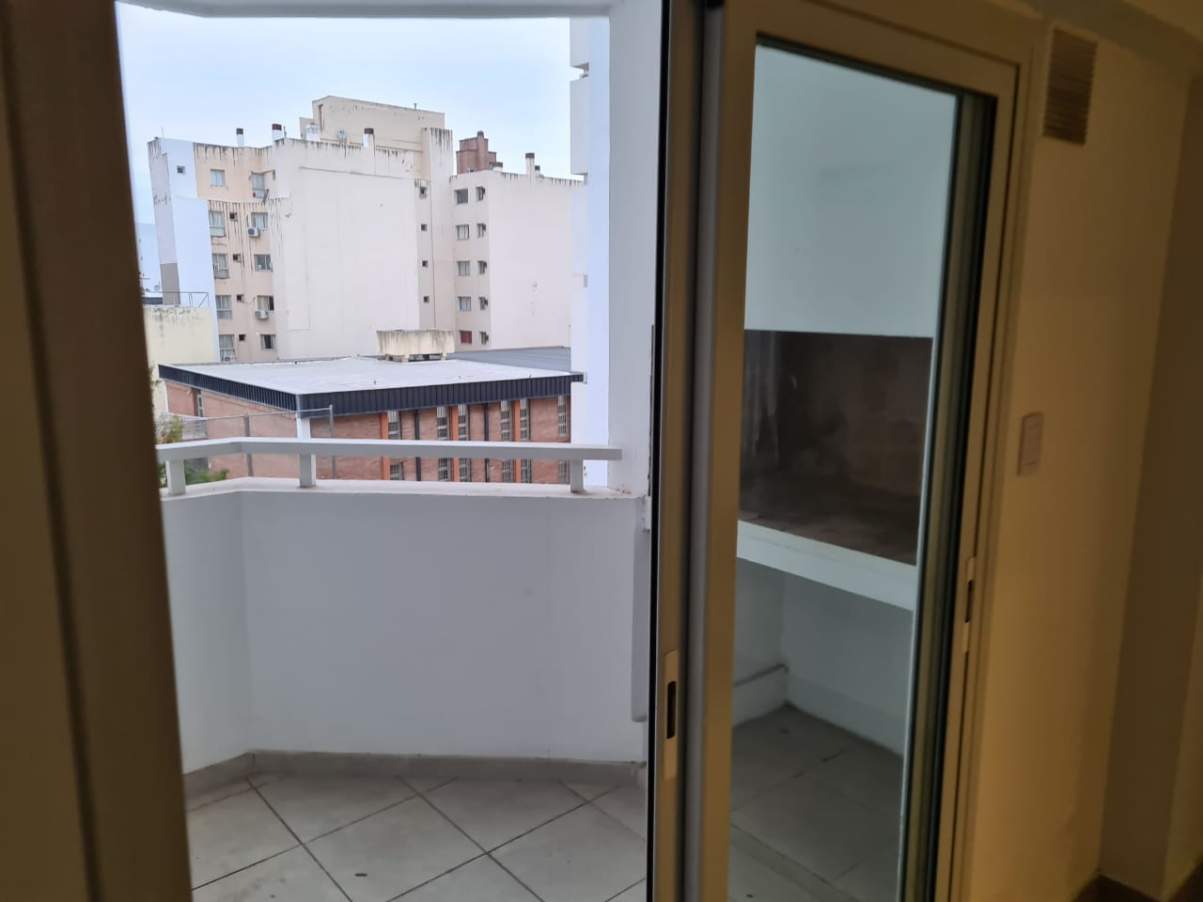 1  Dor. Mas Escritorio- Balcón con asador . Terraza c Pileta - B Cofico