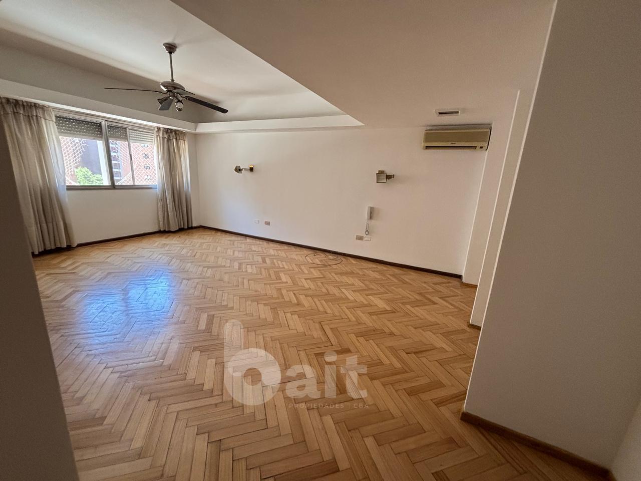 VENDO PISO DE CATEGORIA NUEVA CORDOBA 3 DORMITORIOS CON COCHERA Y BAULERA