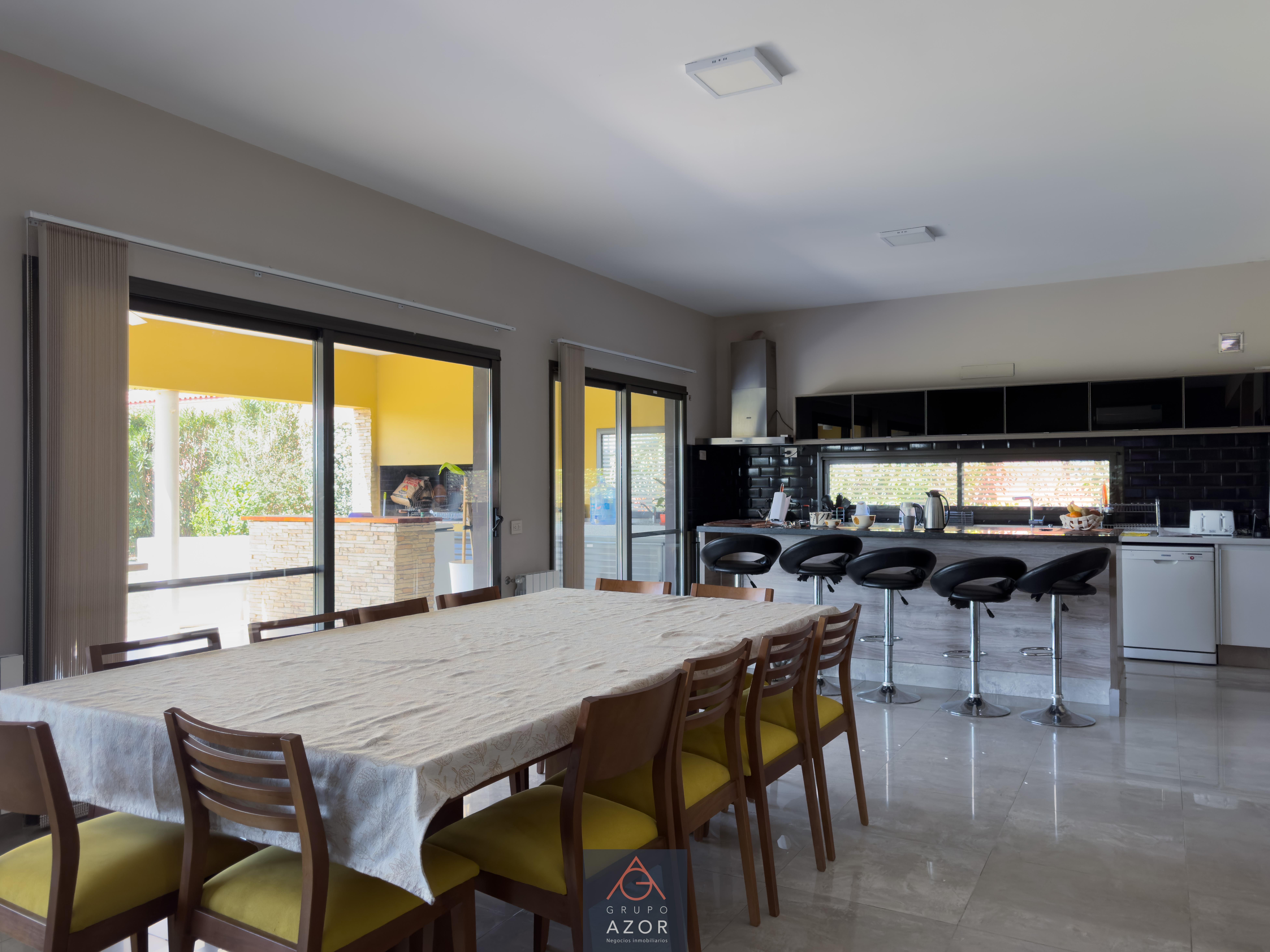 Siete Soles HEREDADES Casa CATEGORIA de 5 Dorm 2 Suites PB y PA- Piscina 425 mts2 Cub 1500 mts2 Terreno