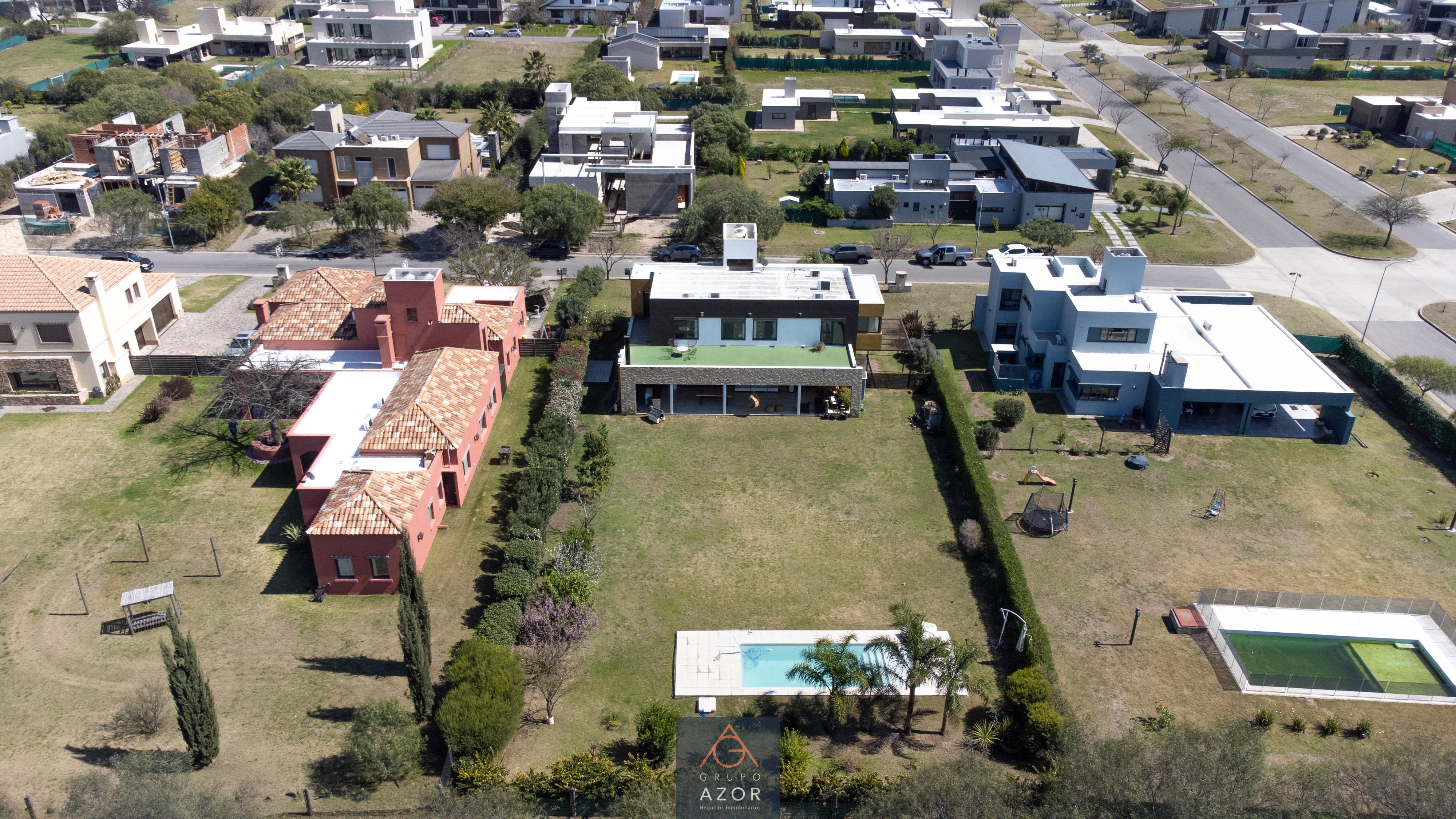 Siete Soles HEREDADES Casa CATEGORIA de 5 Dorm 2 Suites PB y PA- Piscina 425 mts2 Cub 1500 mts2 Terreno