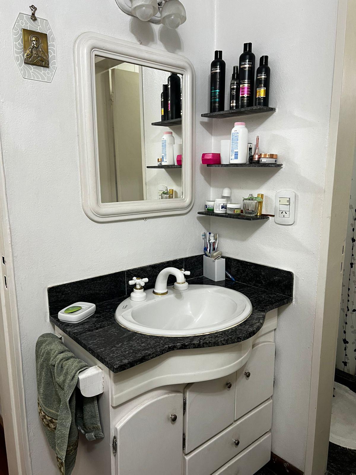 Casa en Venta Villa centenario 1 planta 3 dormitorios Luminosa y excelente ubicación Apta credito. OPORTUNIDAD