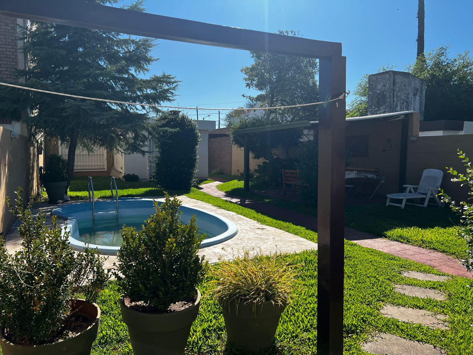 Casa en Venta Villa centenario 1 planta 3 dormitorios Luminosa y excelente ubicación Apta credito. OPORTUNIDAD