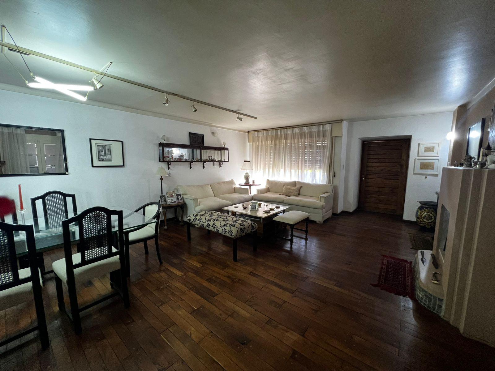 Casa en Venta Villa centenario 1 planta 3 dormitorios Luminosa y excelente ubicación Apta credito. OPORTUNIDAD