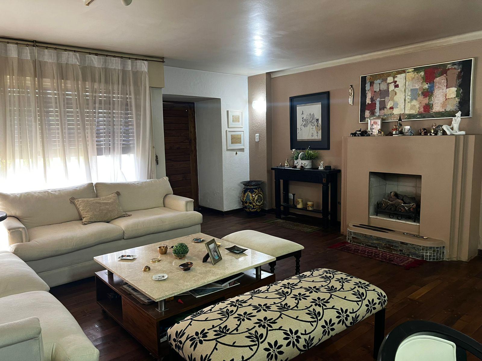 Casa en Venta Villa centenario 1 planta 3 dormitorios Luminosa y excelente ubicación Apta credito. OPORTUNIDAD