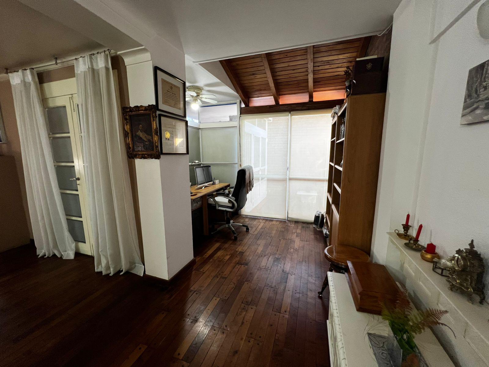 Casa en Venta Villa centenario 1 planta 3 dormitorios Luminosa y excelente ubicación Apta credito. OPORTUNIDAD