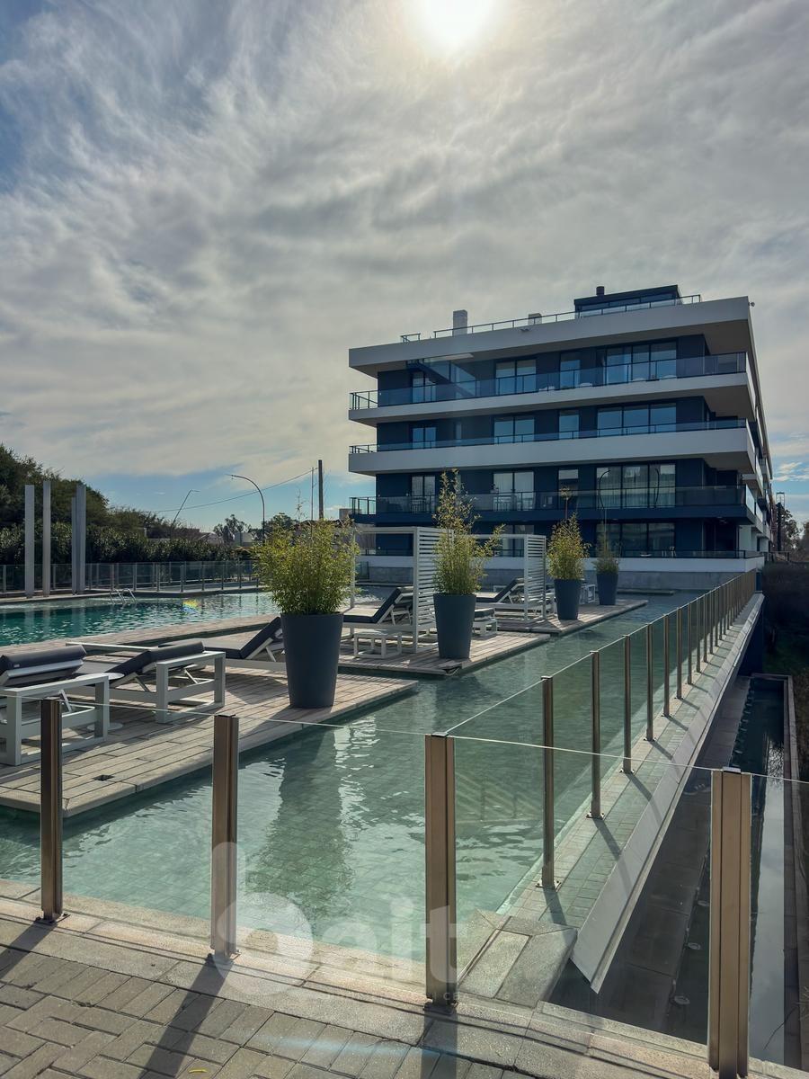 ALQUILO DEPARTAMENTO DE LUJO AMOBLADO 3 DORMITORIOS CON VISTAS EN GREEN PARK