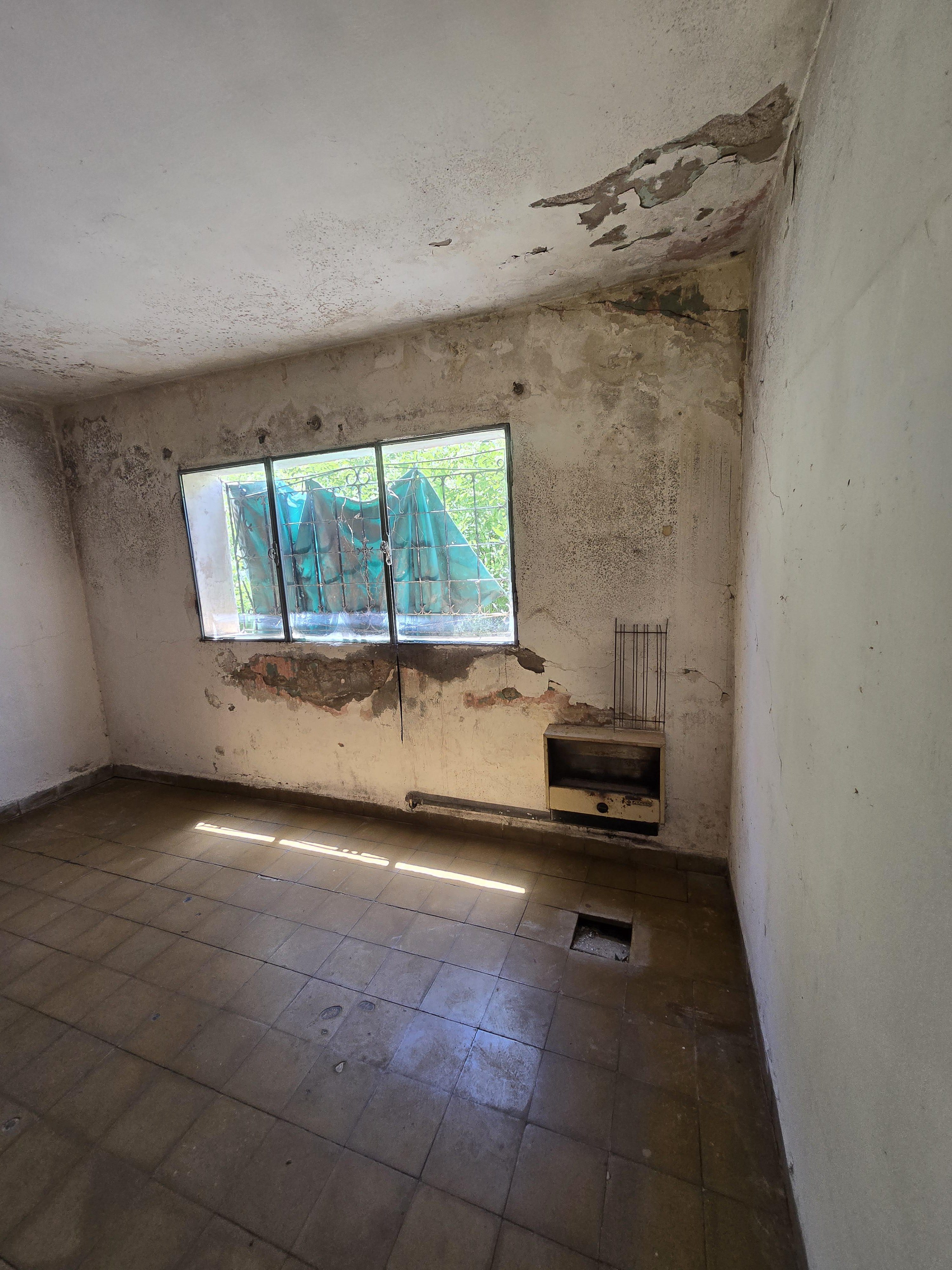 Venta Lote Terreno 382 m a metros de  Juan B Justo