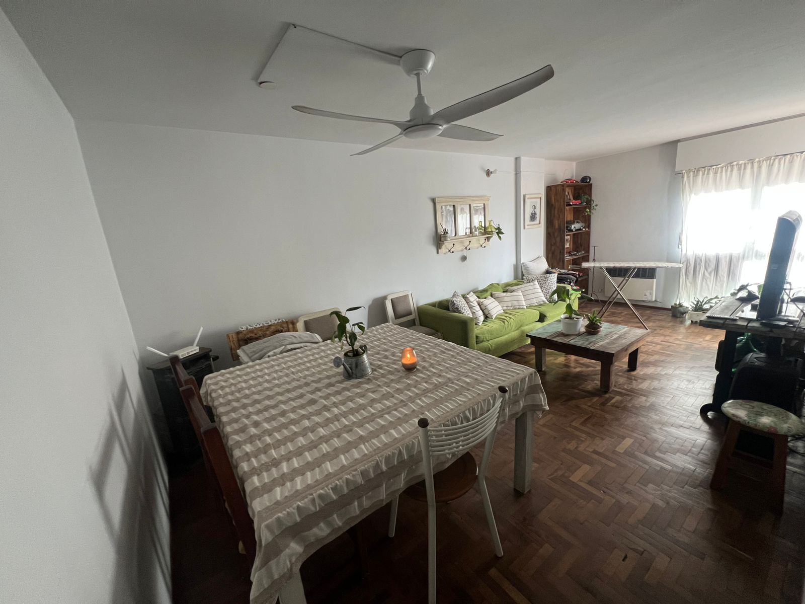 DEPARTAMENTO EN VENTA EN BARRIO CENTRO - 3 DORMITORIOS Y COCHERA.