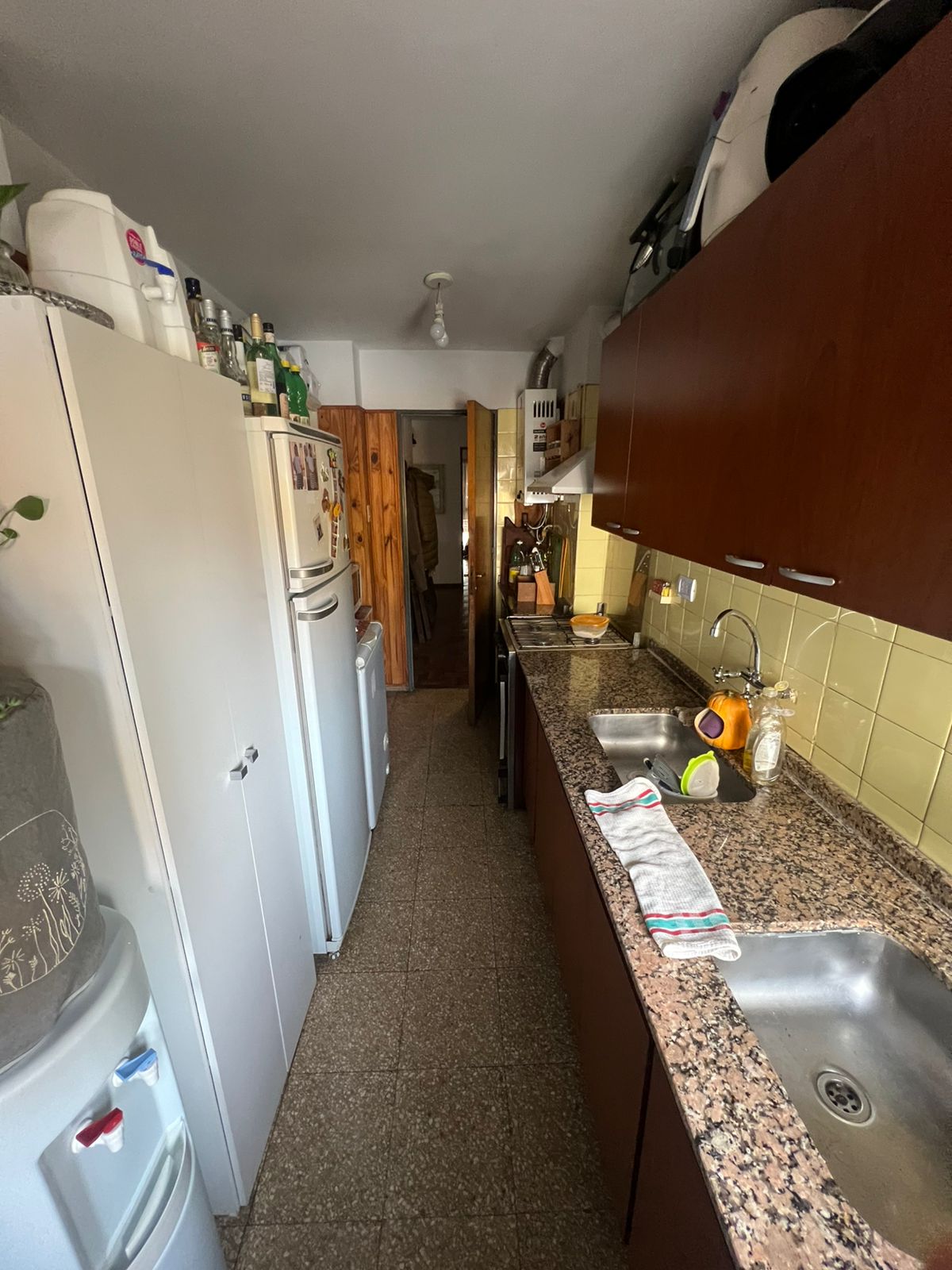 DEPARTAMENTO EN VENTA EN BARRIO CENTRO - 3 DORMITORIOS Y COCHERA.