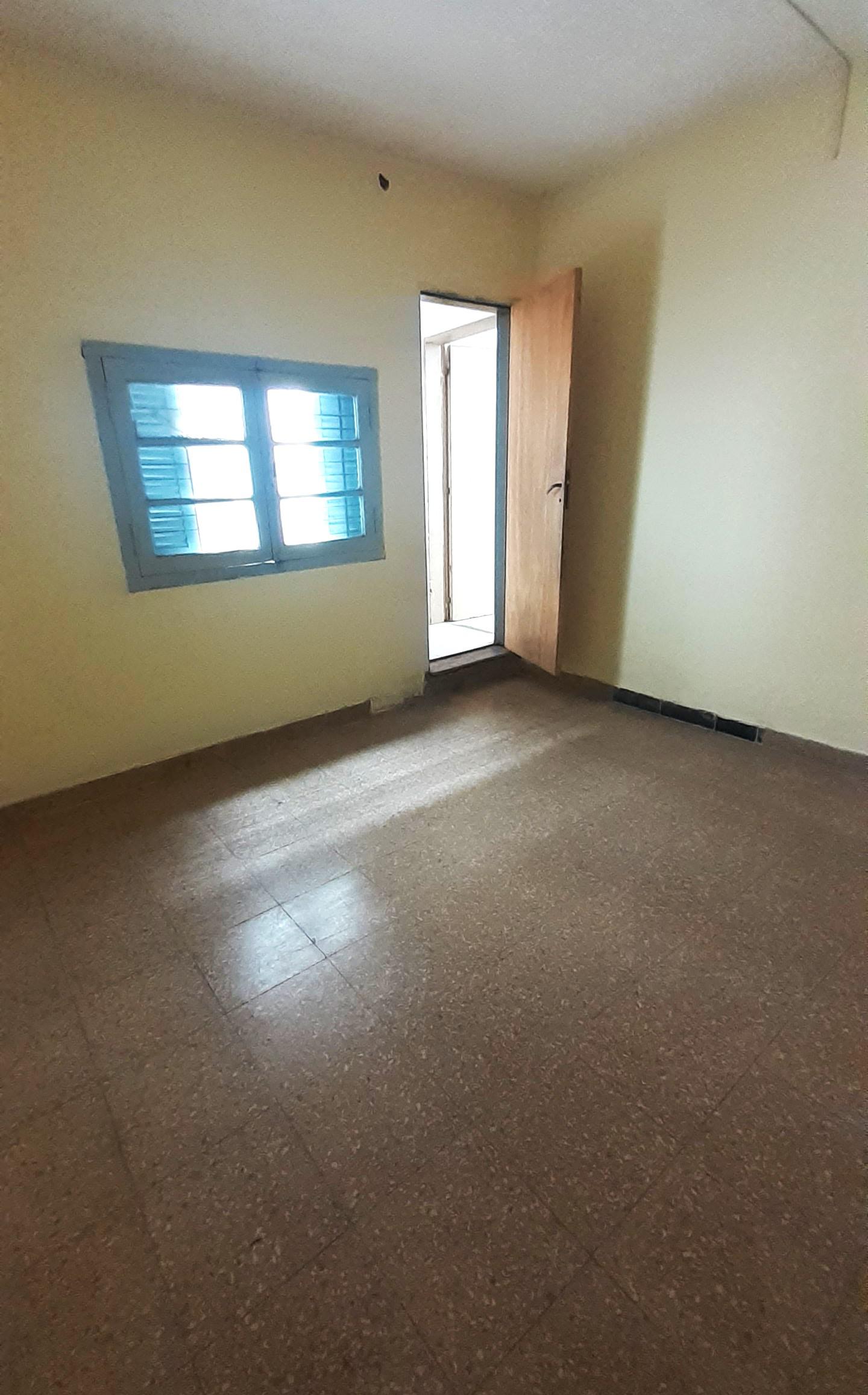 Dpto en alquiler B General Bustos