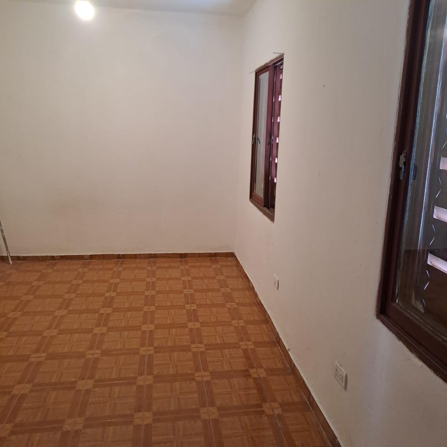 alquiler departamento  planta alta en calle bernis