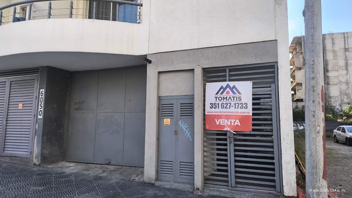 Av. PUEYRREDON 860: LOCAL COMERCIAL DE 24 M2 APTO USO COMERCIAL