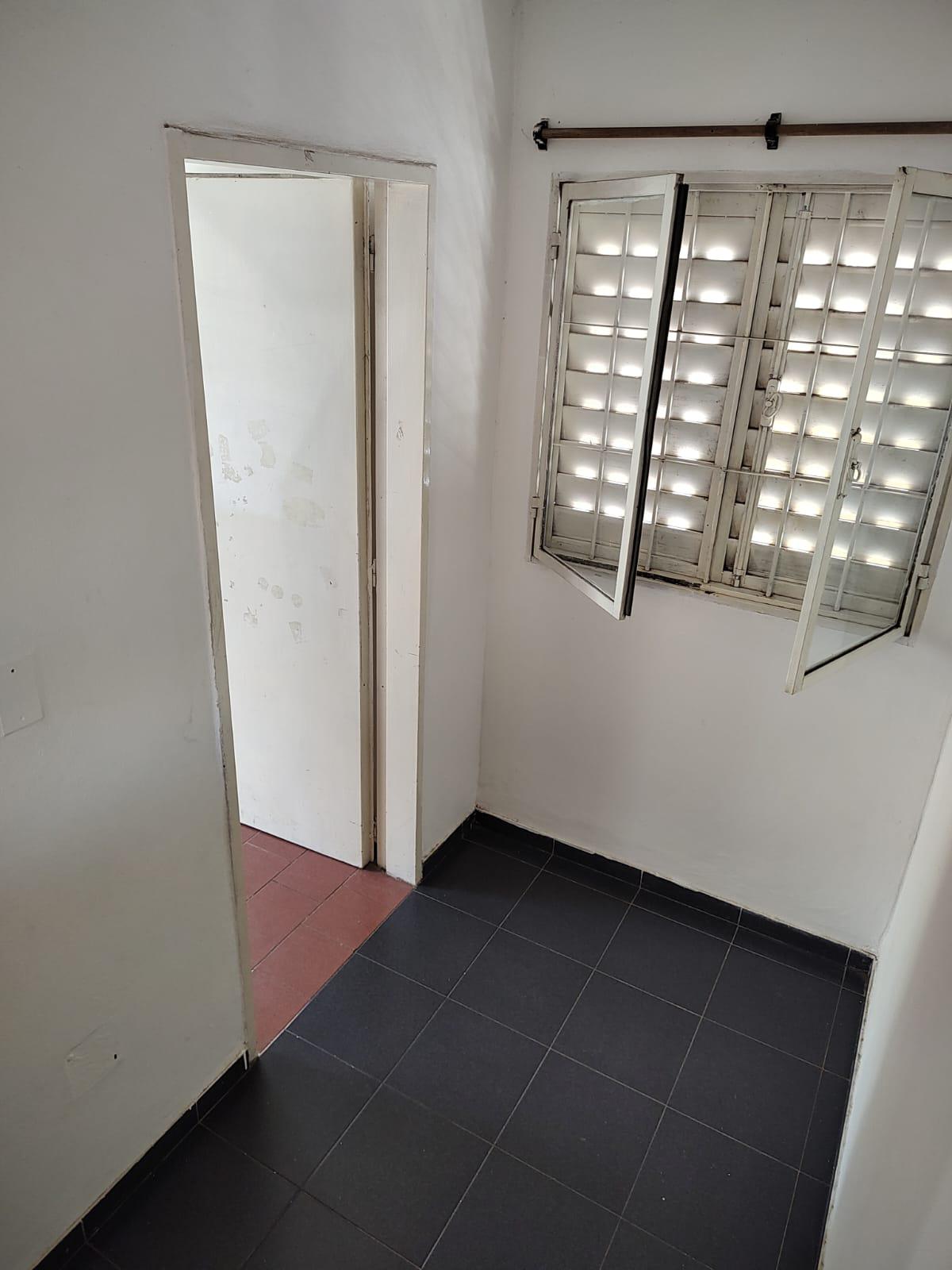 DEPTO 2 DORM CCOCHERA B ALBERDI $680.000