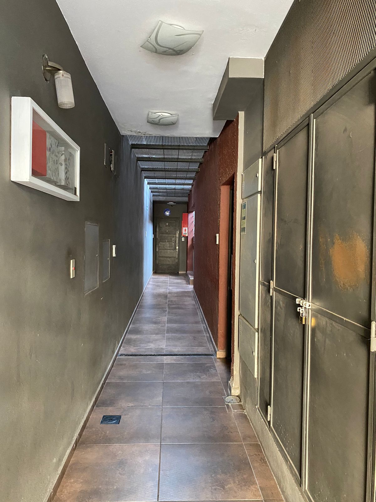 DEPTO EN ALQUILER UN DORM Y BALCÓN $390.000 Y TERRAZA