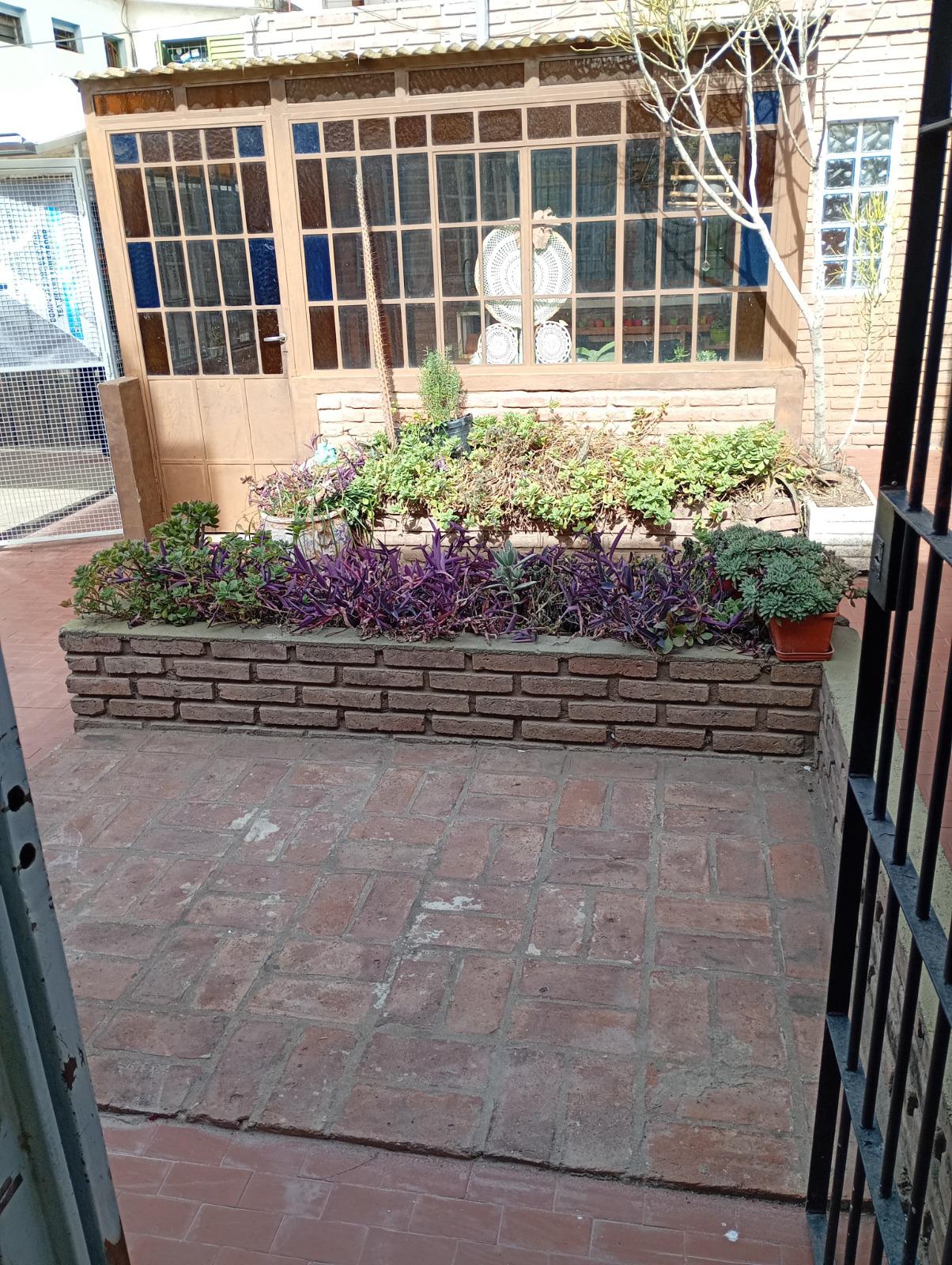 DEPTO UN DORM SIN EXPENSAS B GUEMES $390MIL