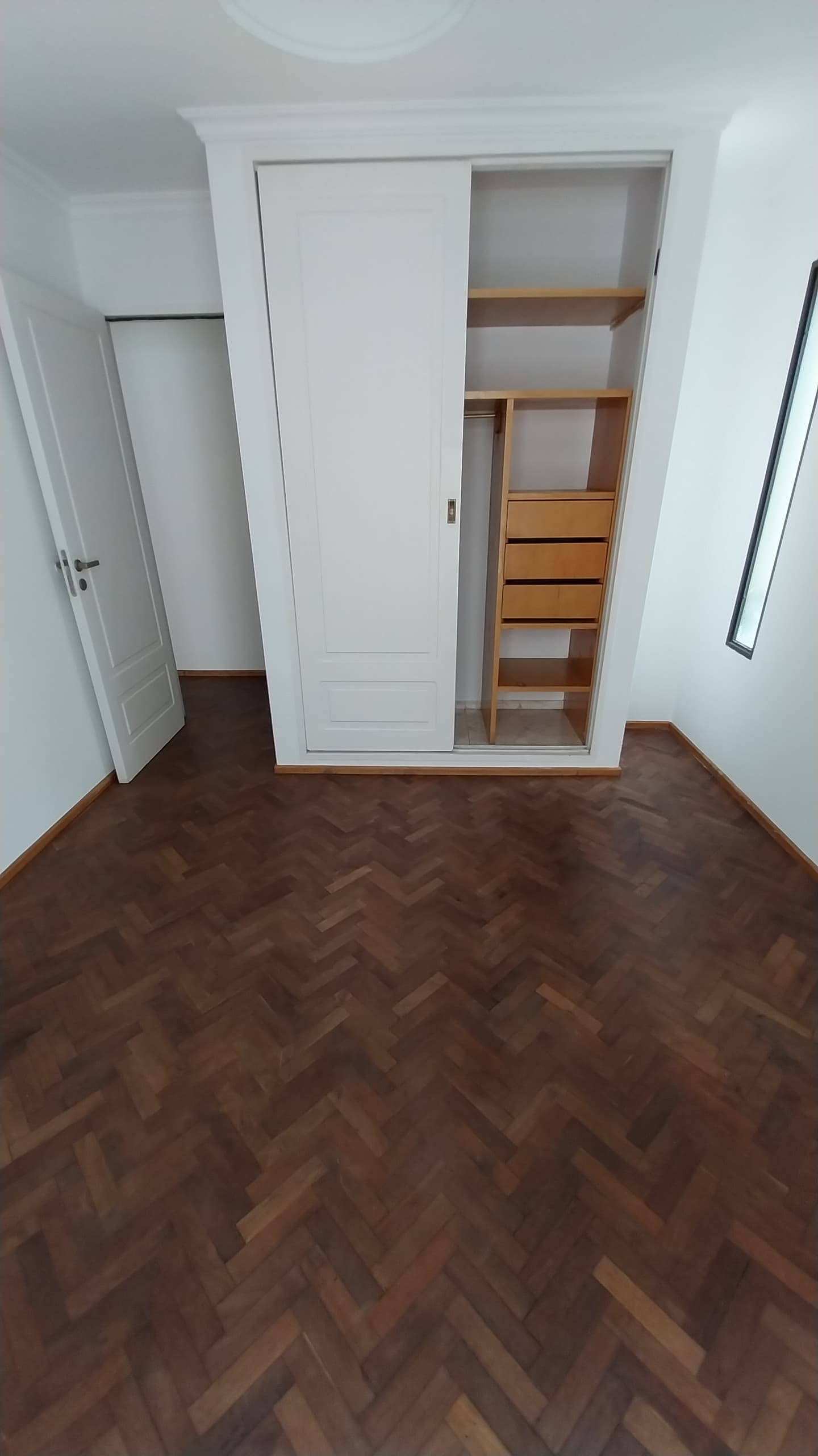 Viví frente al Parque Las Tejas  Depto amoblado 2 dormitorios