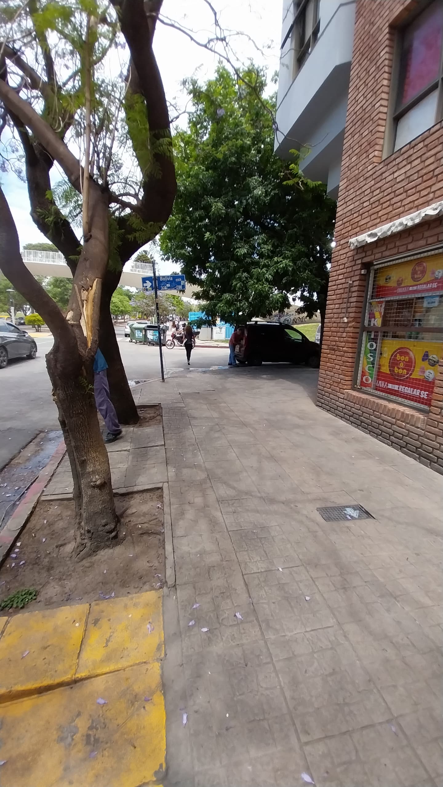 Viví frente al Parque Las Tejas  Depto amoblado 2 dormitorios