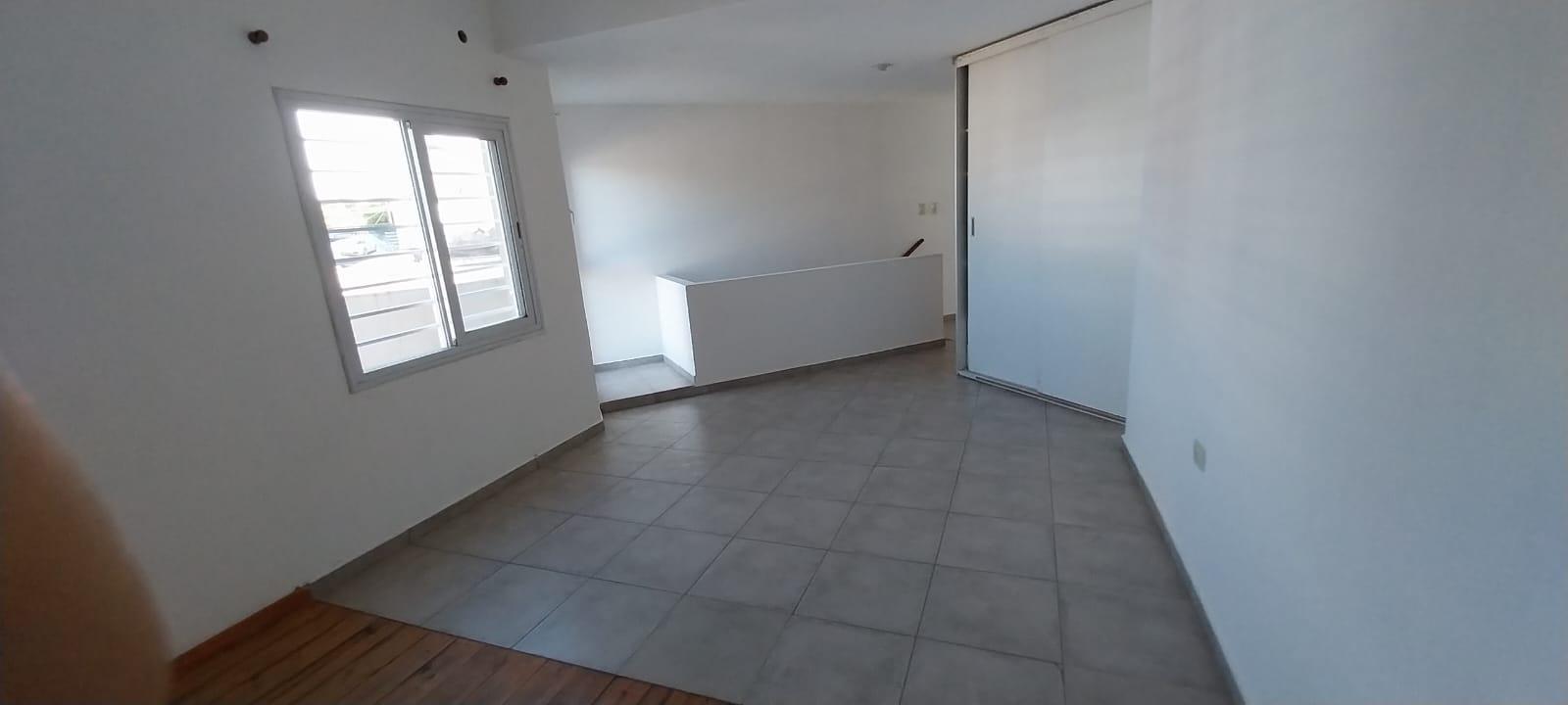 DUPLEX EN ALQUILER DE UN DORMITORIO EN CALLE RIO NEGRO